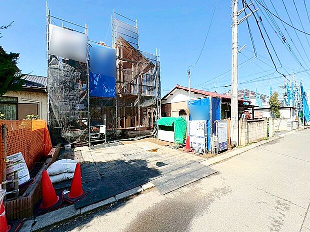 生活便利な住環境。現地の採光や通風も実際にご確認下さい。(令和8年4月 撮影)