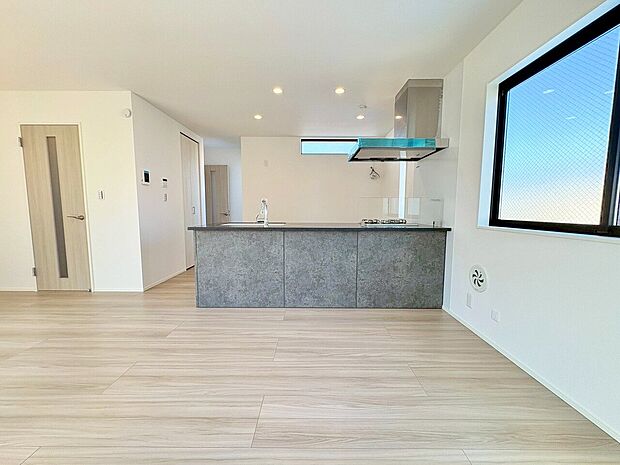 ご家族と愛情を育む新しい暮らしはいかがですか。