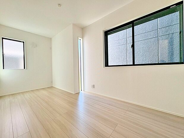 充実した生活は伸びやかな居室空間から始まります。