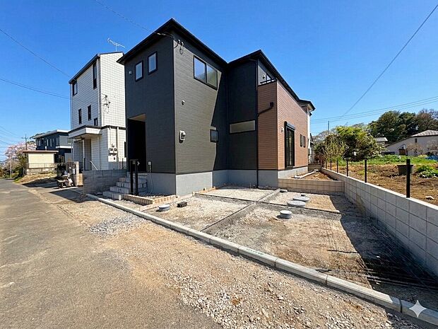 季節・気候・時代の背景に捉われない、珠玉の住まいを実現。(令和8年4月 撮影)