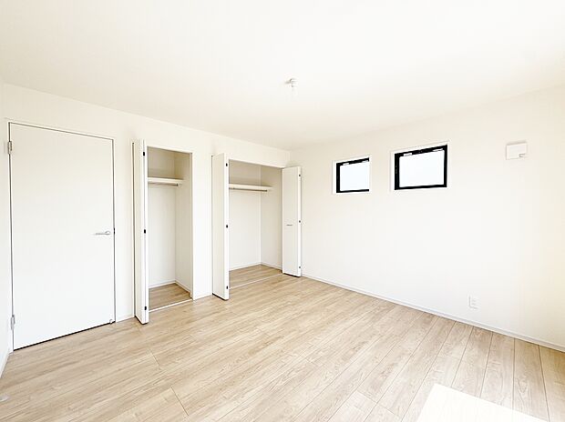 各お部屋にしっかりと収納スペースを設けてあります。