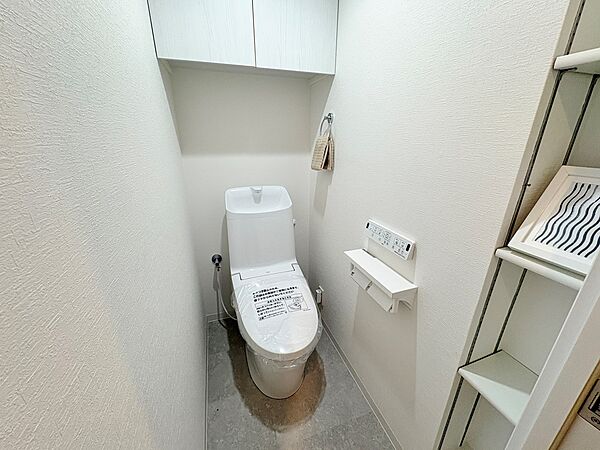 水周りはシンプルにホワイトで統一いたしました。