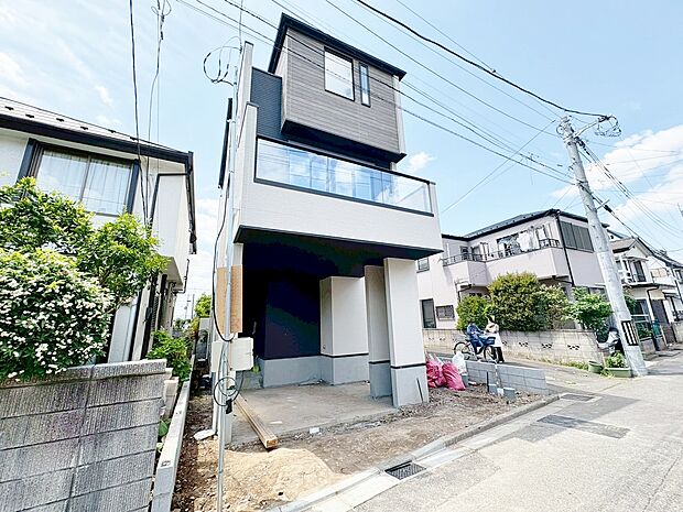 駅までの距離が近いため、通勤通学のストレスを軽減できます。（令和8年4月 撮影）