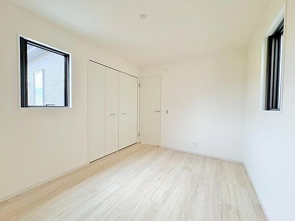 2階は全居室二面採光。採光や通風を考えて設計された間取り。