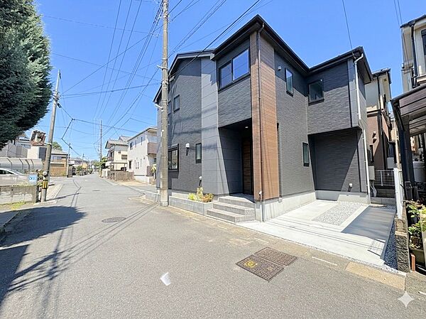 風格と同時に遊び心を感じさせる、個性の光るデザイン。