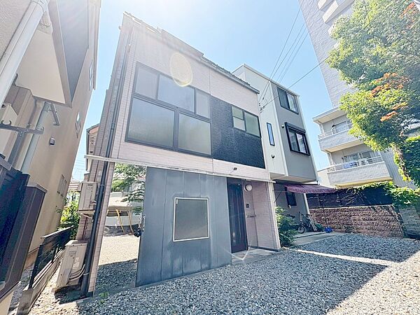 気品と落着きを醸成する佇まいです。