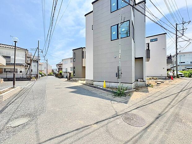 建物の居住性に拘った邸宅は「安らぎ」と「快適」を実現。(令和8年7月撮影)