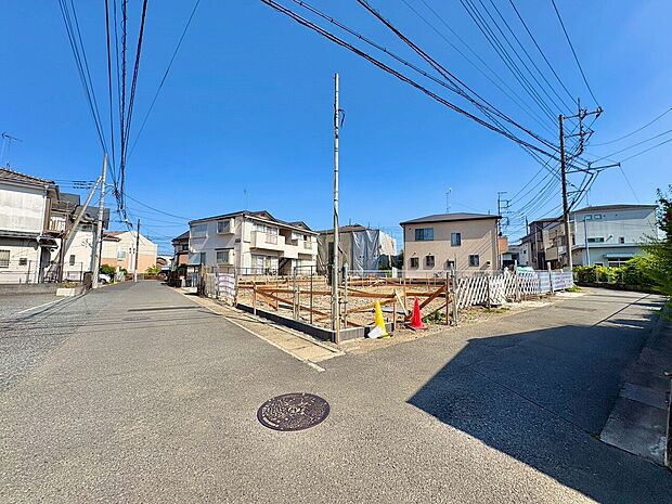 建物の居住性に拘った邸宅は「安らぎ」と「快適」を実現。(令和8年5月 撮影)