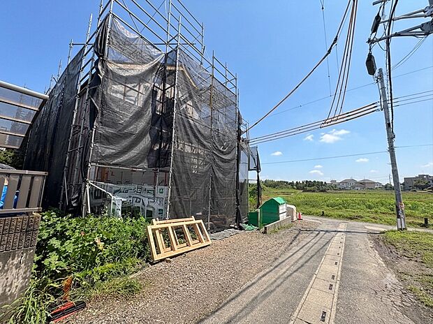 全室南向きの間取り。水回りをまとめた家事ラク設計。(令和8年6月 撮影)