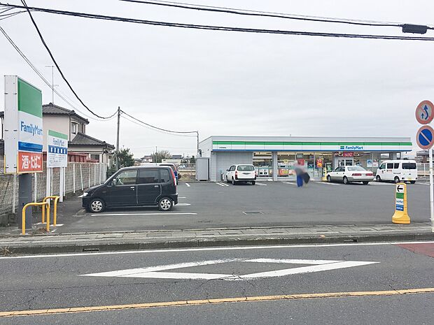 ファミリーマート大宮西遊馬店まで約450m
