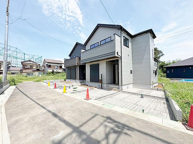 設計者の拘りが伝わってくる素敵な建物です。(令和8年7月撮影)