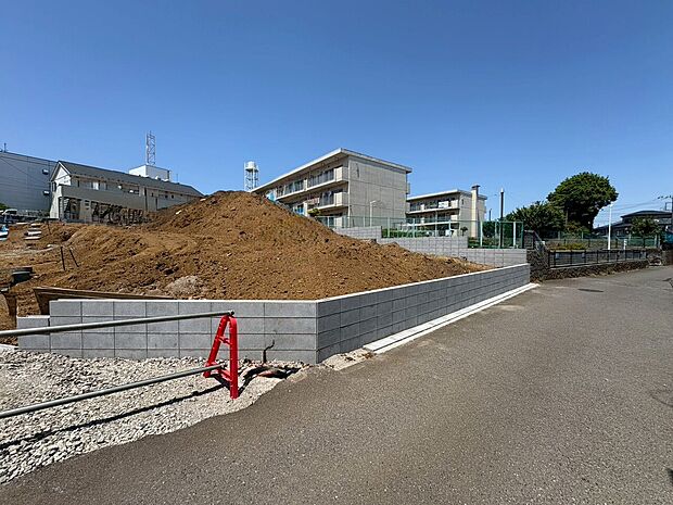 ここに住む歓び。季節の移ろいを感じられる。