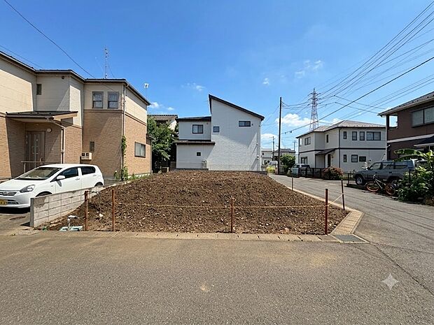 角地に面した38坪、4LDK+2WIC付のお住まい。(令和8年6月 撮影)