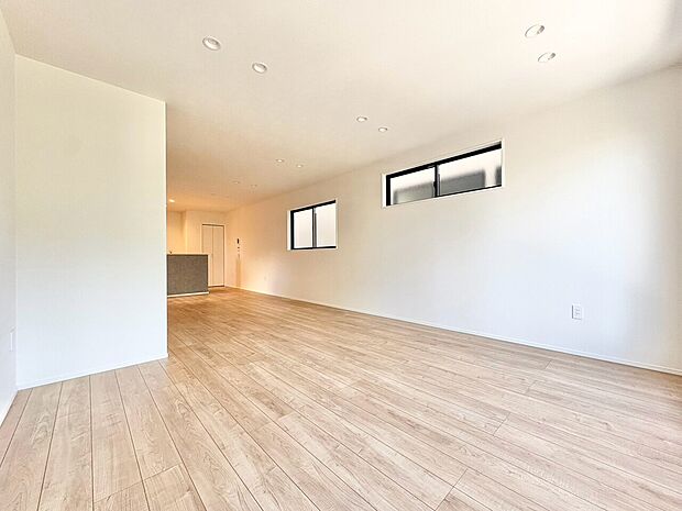 住む人の暮らしを心地よく彩り、愛着の深まるリビング空間へ。