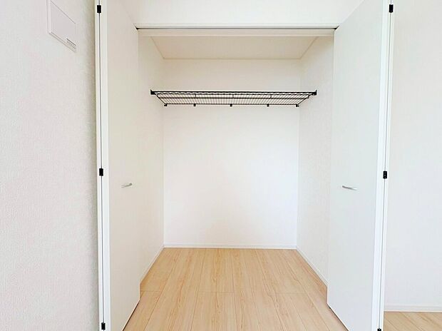 各お部屋にしっかりと収納スペースを設けてあります。