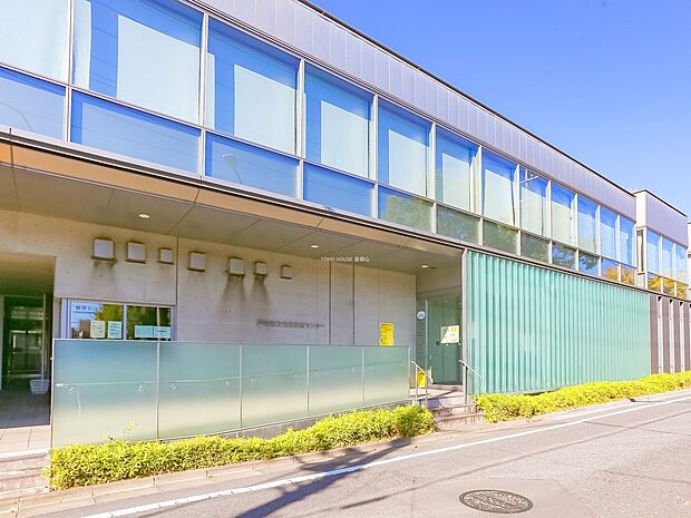 戸田市立市民医療センターまで約1300m