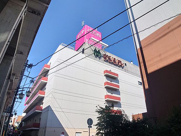 イオン南越谷店まで約900m