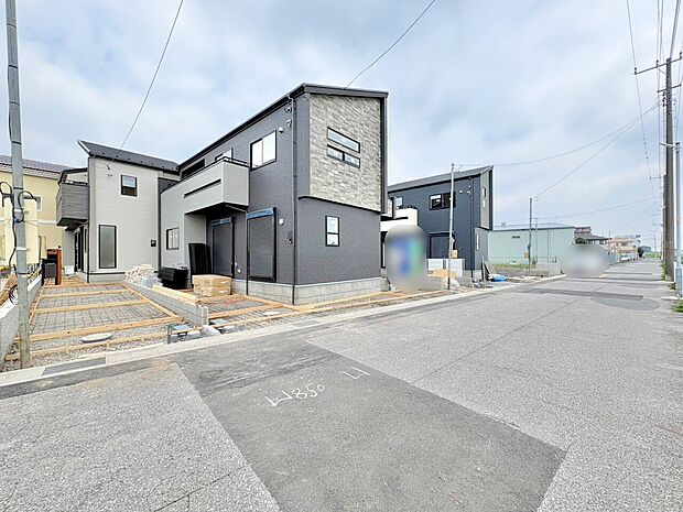 2階に水回りを配置しました。リビング横には3帖の和室を備えています。(令和8年7月撮影)