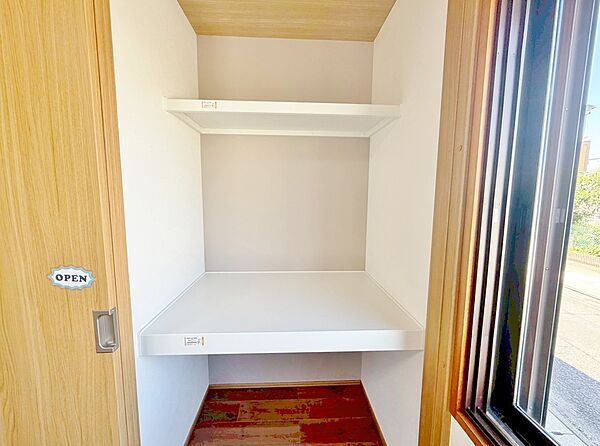 各お部屋にしっかりと収納スペースを設けてあります。