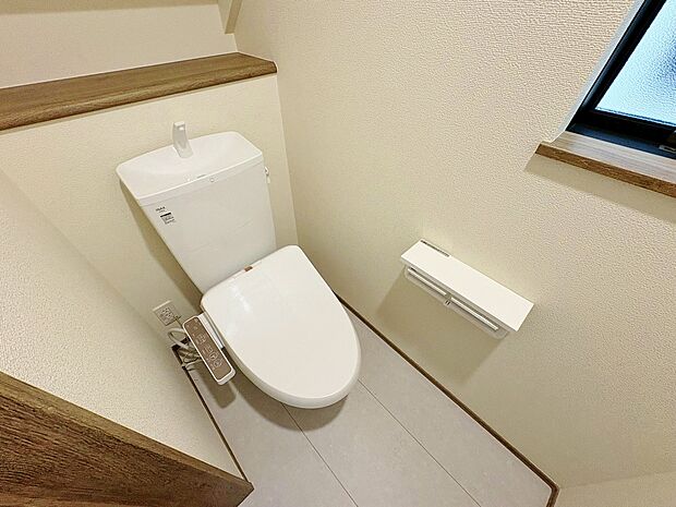洗浄便座はいつでも快適に、清潔にご使用いただけます。