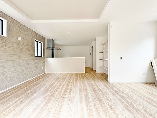 ライフスタイルに合わせ、将来的には壁で間仕切ることが可能です。