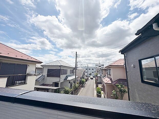 外を眺め、時を忘れるなんて、いつぶりだろうか。
