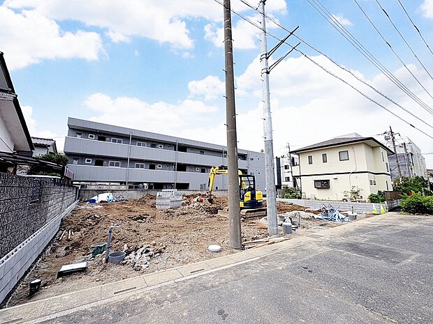 リビングと続き間和室のある使い勝手の良い空間。(令和8年6月 撮影)