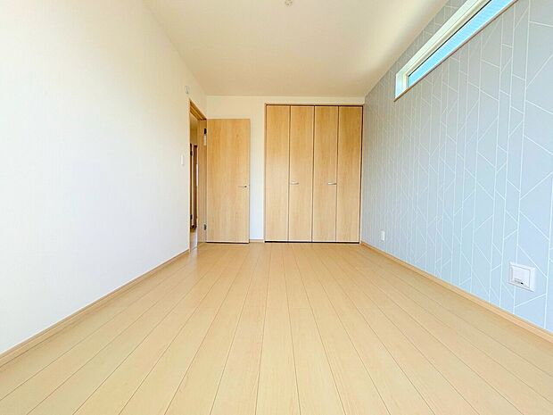 全居室二面採光により、採光や通風を考えて設計されています。