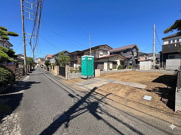 18帖のＬＤＫは人気の対面式キッチンを採用しました。(令和8年6月 撮影)