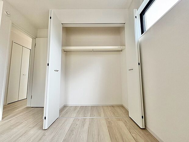各お部屋にしっかりと収納スペースを設けてあります。