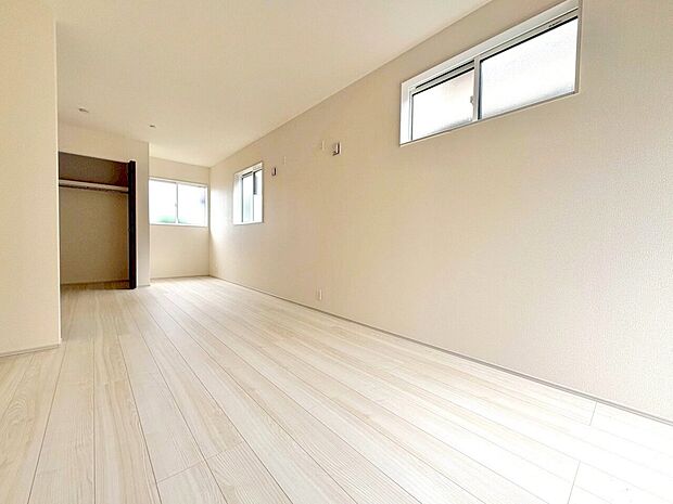 将来的に二つの部屋にアレンジできるフレキシブルルーム。