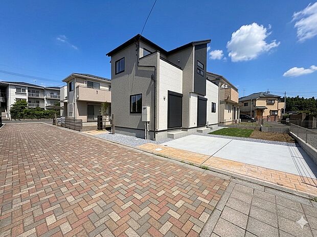 17帖のLDK横には続き間の和室を設けました。