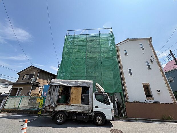リビングイン階段を採用しコミュニケーション動線に配慮しました。(令和8年7月 撮影)