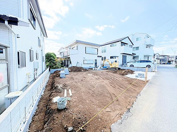 繰り返す地震に強い制震ダンパー標準装備です。(令和8年6月 撮影)