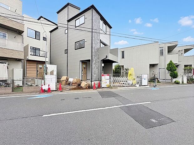 2階にリビングを配置することにより、プライバシーも守られた安心の空間。(令和8年9月撮影)