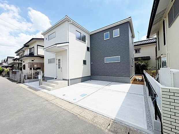 この場所に流れる豊かな時間を演出してくれる、開放的な空間。