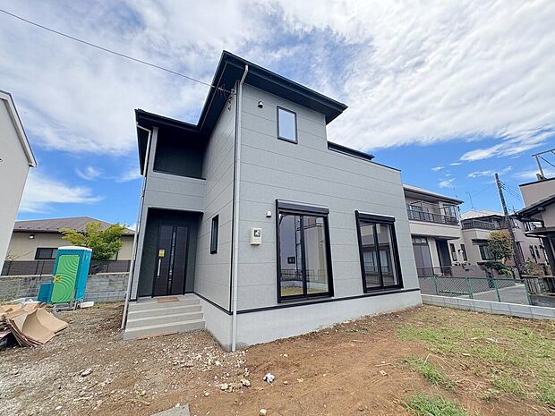 敷地面積は75坪以上、フレキシブルな間取りを採用した3LDK可変型のお住まい。(令和8年8月撮影)