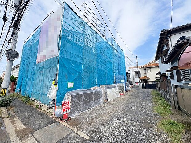 ご家族で共有して利用できるWICを2部屋に備えています。(令和8年10月撮影)