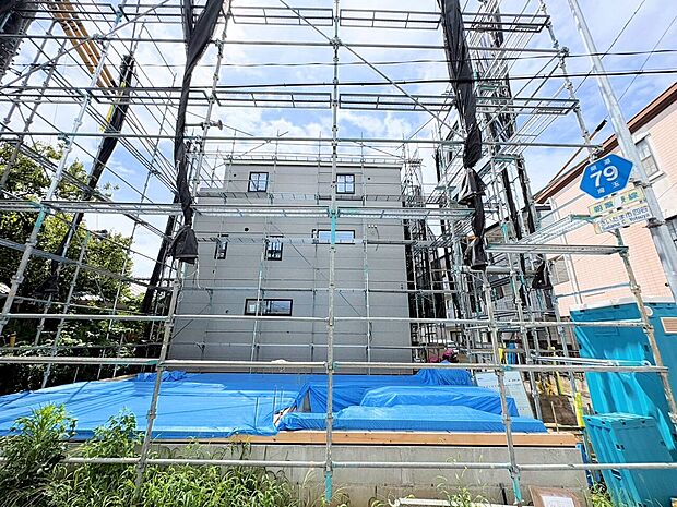 18.5帖のLDKにはスタディカウンターを配置しました。(令和8年8月撮影)