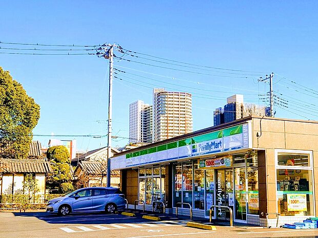 ファミリーマートさいたま沼影一丁目店まで約550m
