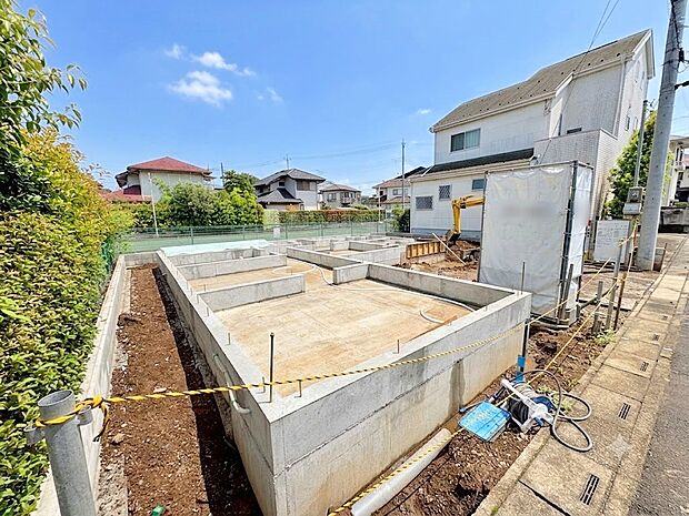 敷地面積はゆとりの44坪、暮らしに寄り添う可変型のフレキシブルな間取り。(令和8年7月撮影)
