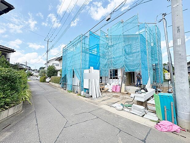 ご家族で共有して利用できる大型WICを2か所に備えています。(令和8年8月撮影)