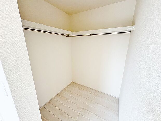 WICを備えることで、すっきりとした居室空間を実現できます。