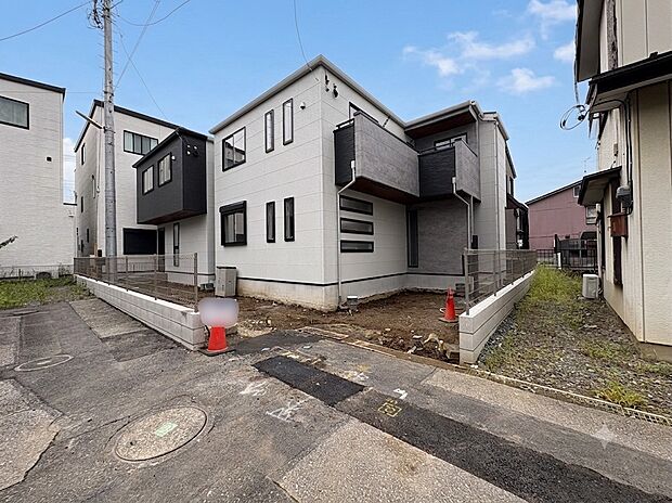 奥が当物件。住まいの本質の部分から、住み心地や安全性を見つめ直しました。(令和8年7月 撮影)