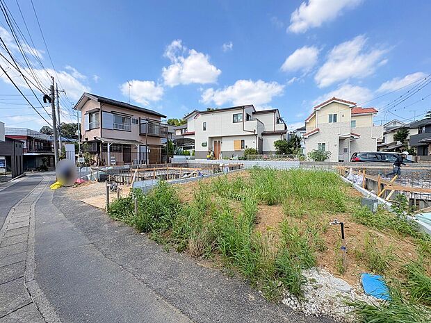 広々とした10帖の主寝室は大型のWICを備えています。(令和8年7月撮影)