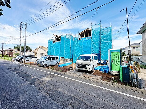 開放感あふれるオープンキッチンを採用しました。(令和8年8月撮影)