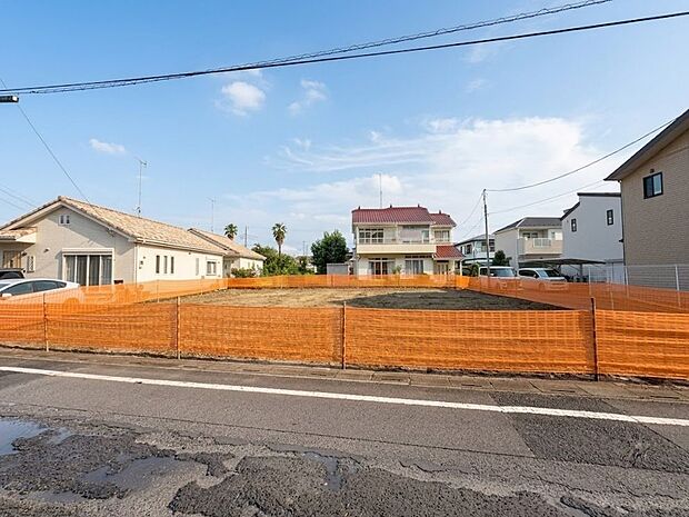 開放感あふれるオープンキッチンを採用しました。(令和8年7月撮影)