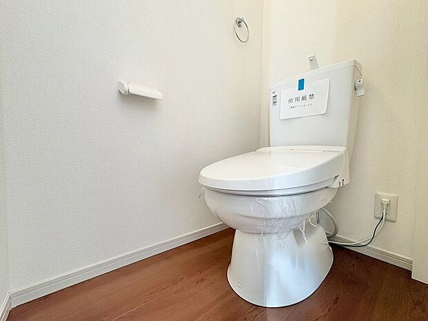 白を基調としたシンプルながらも落ち着くデザイン。