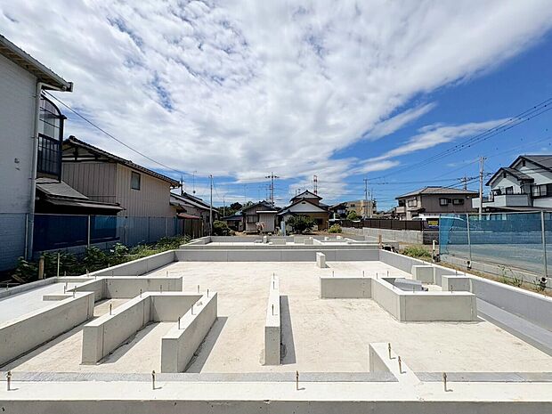キッチン横には便利なパントリー収納を設けています。(令和8年7月撮影)