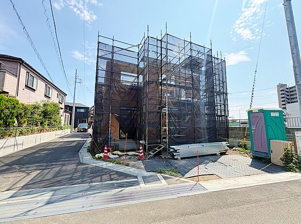 人気の対面式キッチンで一体感のあるLDK。(令和8年7月撮影)